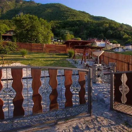 Smestaj Popovic Vila Perucac