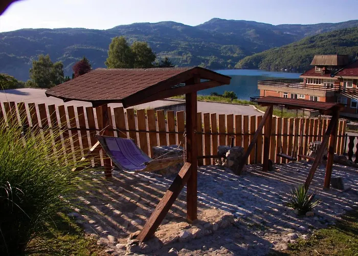 Smestaj Popovic * Perucac